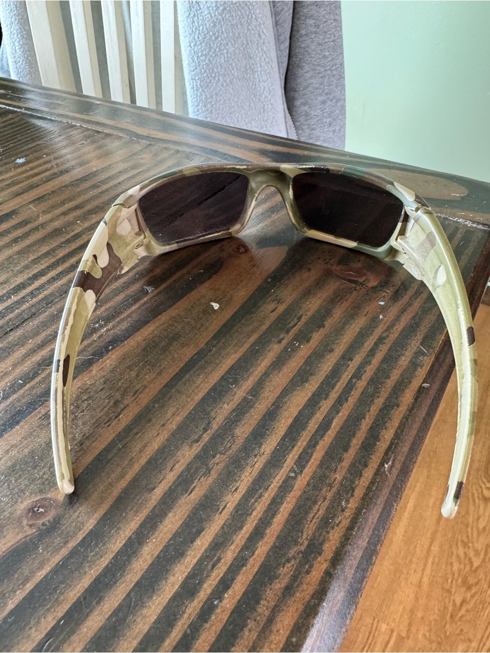 Oakley sunglasses - Picture 4 of 4